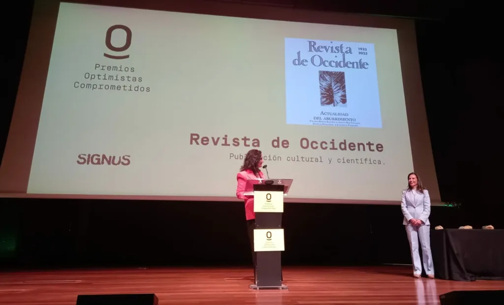 Revista de Occidente recibe el Premio Optimistas Comprometidos 2023 por su compromiso por la cultura